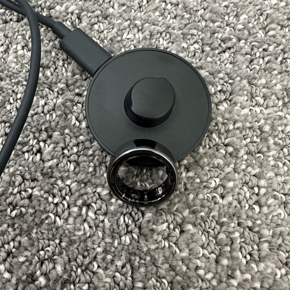 Oura Wearables Oura Ring Horizon Gen 3 Black Size 8 Poshmark